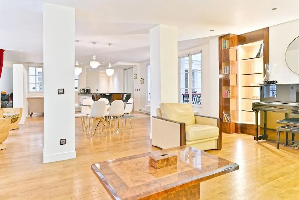 Appartement Prestigieux Et Lumineux De 150M2 - II Paris Fransa