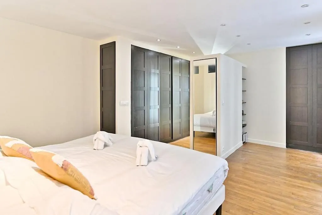 Appartement Prestigieux Et Lumineux De 150M2 - II Paris Daire